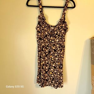 SO MINI size Large colors yellow,black,peach,light green  floral design